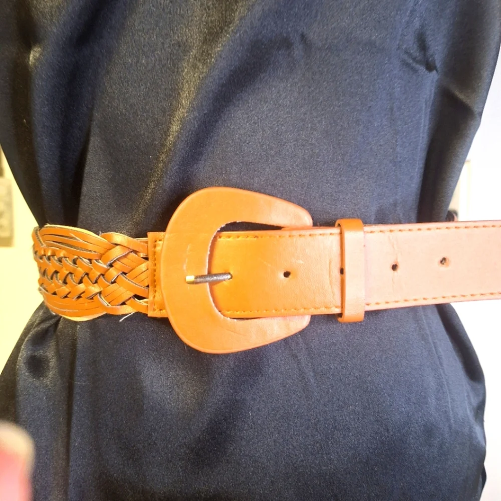 Breaded Belt W/ Elastic Back Size Small